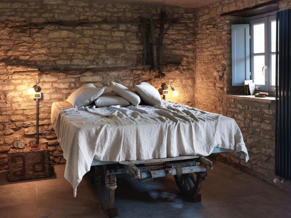 Bed and Breakfast Cascina Facelli Bossolasco Exterior foto